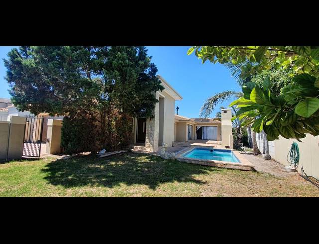 4 BEDROOM FREESTANDING RENTED IN PARKLANDS